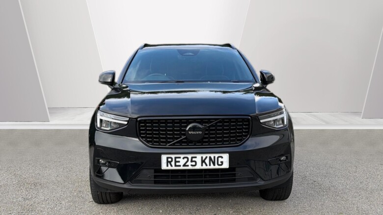 Volvo XC40 2.0 B3P Plus Black Edition 5dr Auto Petrol Estate